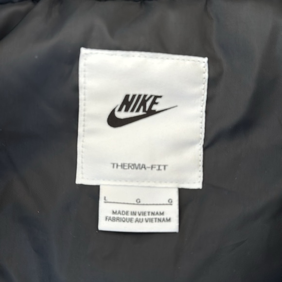 Nike Club Therma-Fit Vest Brand New - Picture 6 of 6